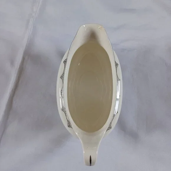 Vintage Homer Laughlin Gravy Boat Eggshell Nautilus O51N5 Floral Needlepoint USA - Picture 2 of 11